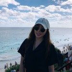 📺 link in bio, like always 😉 캔쿤편 vlog 보러 고고고 👀 (With images) | Fashion, Bucket hat, Hats