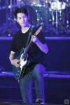 Pin oleh 서 현 di CNBLUE