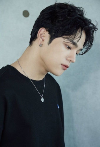 Rana +woooojin • ᴥ︎ • on Twitter in 2022 | Blue waves, Wave necklace, Waves