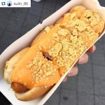 공존하는 핫도그 입니다 인증샷 남겨주신 고객님 감사드립니다! 파주아울렛에서 쇼핑하시다 출출하시면 2층 브룩스브라더스와 폴로가... 