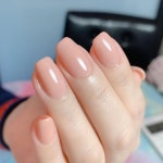 홍대네일샵 on Instagram: “#스킨톤네일 이 가장 예쁜샵 #홍대호네일 🤩 . ☆ 예약문의 ☆ 카톡 nailho 010-8521-2777 영업시간... 