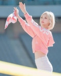 딸기우유? #치어리더 #서현숙 #fc서울 #르꼬끄 | 연예인, 패션 보드