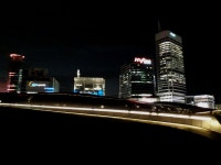 동대문시장 대형쇼핑몰 매장 빈자리 늘어나다 연이어지는... DDP에서 본 두타, 밀리오레, 에이피엠, 굿모닝시티의 대형쇼핑몰타운 야경전경