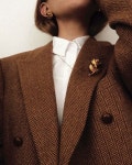 * jewelry에 있는 Yeee님의 핀 | 건축 양식, 봄옷, 패션 의상