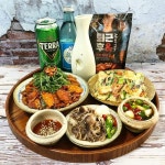 Instagram의 악질여사네집밥&술안주💘야매요리,홈쿡,한식,반찬님... 야채 넣고 볶았는데~ 매콤해서 입에 너무 잘…(2020개) | 반찬, 밥, 한식