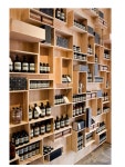 Pin de Plenum Korea em 매장 참고용 | Interior de varejo, Loja de vinhos, Design de vendas