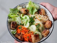 Bo Bun (Bún chả giò) - Vermicelles aux nems - La Cuisine dAdeline | Recette | Recette asiatique, Cuisine asiatique, Cuisine