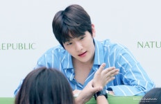 Pin van 백 현 op Baekhyun EXO
