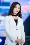 제주한류페스티벌 HQ #연우 #답니 #이다빈 #모모랜드 #YEONWOO #MOMOLAND | 패션 스타일, 패션 의류, 패션