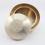 예인전통유기공방-전통문양조각 구리78:주석22의 방짜합금비율로 제작한 주물유기 옥식기세트 스토... | 현대적인, 조각, 난초... 