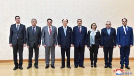 김영남동지가 수리아정부경제대표단을 만났다