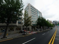 [최신정보] 강남구청역 인근 논현동 주영빌딩 빌딩매매사례 | Street view, Street