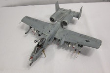 레벨 1/48 A-10 썬더볼트