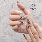 Ghim của kim 김 trên 네일 trong 2022 | Móng tay, Thiết kế móng
