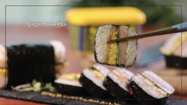 피크닉 도시락 하와이안 무스비 만들기 나혼자... 초간단 무스비 만드는 법. 예쁜 피크닉 도시락으로도 좋은 실패 없… | 식품 아이디어, 도시락, 요리
