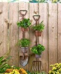 Hanging Rustic Country Garden Planter Shovel Pitchfork Metal Lawn Yard Decor(이미지 포함) | 정원 아이디어, 정원 가꾸기, 벽돌... 