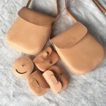 Leather craft에 있는 Mipor S님의 핀 - 2020 | 가죽 동전 지갑