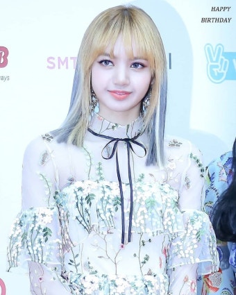 블랙핑크 리사 #블랙핑크 #리사 #LISA #LALISA  #BLACKPINK | Lalisa, Jennie
