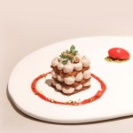 _ _ #페스타 #페스타다이닝 #강레오 #셰프 #디저트 #디저트그램 #맛스타그램 #냠냠 #데이트 #남산데이트 #서울데이트 #컨템포러리 #한식 #다이닝... 