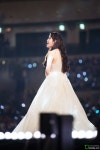 iu에 있는 IU 이지은님의 핀 | 레이스 웨딩드레스, 드레스, 여성용 꽃무늬 원피스