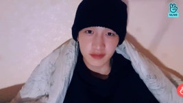 #straykids #skz #bangchan #chan #chansroom #스트레이키즈 #스키즈 #방찬 #찬 #찬이의방 | Kids pictures, Baby face, Chan
