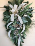 Natural Wreath For Front Door Christmas Door Swag Natural | Etsy | 크리스마스, 꽃꽂이