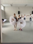 Ballet school life에 있는 Enija님의 핀 | 발레