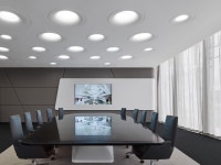 A complex ceiling design with funnel-shaped lighting. - 2022 | 회의실, 라운지