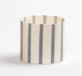 Pin af 옥현 på 도자기 아이디어