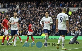 손흥민, EPL 100호골과 승리 모두 잡나... 도박사들 “토트넘이 사우스햄튼 이겨” - 2023 | 승리, 스포츠, 토트넘 홋스퍼