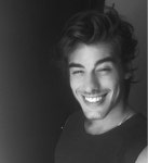 Face에 있는 문형욱님의 핀