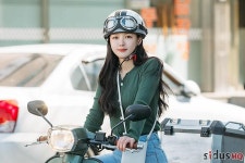 진정한 여자는 주먹으로 말한다 : 네이버 포스트 - 2020 | 한국 여배우, 한국 배우, 아시아의 아름다움