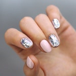 UNISTELLA TREND NAIL /유니스텔라_네일 on Instagram: “#시그니처네일 #디아몬네일 의 매력💖💖💖왕 스톤없이도... 
