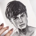 1.연필에 있는 대영 김님의 핀 - 2020 | 그림, 인물화, 얼굴 그림