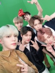 오늘 오후 4시📝 비글 매력 만수르 #ATEEZ #랜덤1열댄스 가 업로드 된다구!! ( •̀∀•́ )✧  @ATEEZofficial    당신도 최고의... 