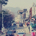 삼청동 북촌로 5길 | Seoul, Samcheong-dong, Bukchon-ro  #삼청동 #북촌 #서울곳곳 #서울스타그램 #samcheong #bukchon #street... 