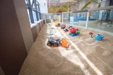 맘앤베이비 베이비카페 - 디자인투플라이 (With images) | Kids rugs, Decor, Home decor