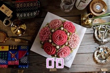 #하루가달고나 #케익 #떡케익 #주문제작 #떡카페 #망원동 #꽃케익  #flowercake #ricecake #decorating #cake #weddingcake... 