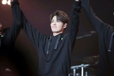 Pin en 데 이 식 스