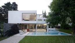 Carrara House by Andres Remy Arquitectos - CAANdesign http://www.caandesign.com/carrara-house-by-andres-remy-arquitectos/?utm_content... 