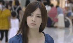 더쿠 - 일본 본토에서는 미인으로 평가받지만 한국에서는 호불호가 심한 연예인 둘.jpg