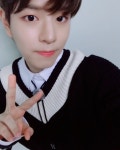 Stray Kids (스트레이 키즈) insta update 181110 | Stray kids seungmin, Stray, Kids