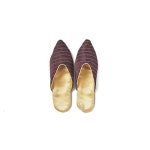 문화선물상점, 기프트샵, 아트샵, 외국인선물, 공예품 | Slippers, Fashion, Shoes