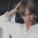 Pin oleh 김 분 식 식 di 태형오빠❤ (Dengan gambar)