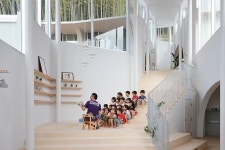 *자연친화적인 유치원 KEI SASAKI steps the atago nursery to the sloped terrain of nagasaki | School interior, Architect... 