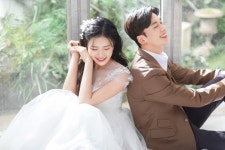 아이웨딩 > 브랜드 > 웨딩스튜디오 > 쟈뎅드라망 - 2021 | 웨딩 포즈, 결혼 사진, 웨딩사진
