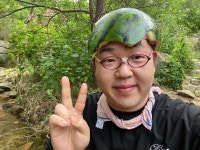 문상훈 on Instagram: 잠시 후 문이병 24사단 생활 보고 | 웃긴 밈, 귀여운 동물 밈, 기분 사진