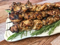 Dorothy Dean presents: Get grilling with rosemary-ranch chicken kebabs | The Spokesman-Review | Chicken kebabs, Chicken kabobs... 