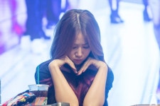 SISTAR - SoYu #소유 (Kang JiHyun 강지현) Shake It era fansign 150705 | Pakaian