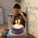 어~그래~ 눈떠보니 생일이지뭐야~개같은거 빠끄!  빠끄  개같은  생일지뭐야  5.30 | Cake, Instagram posts, Desserts